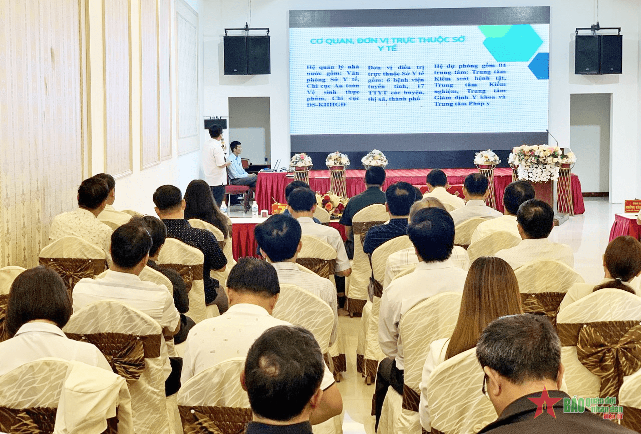 Chuyển đổi số vì lợi ích của nhân dân
