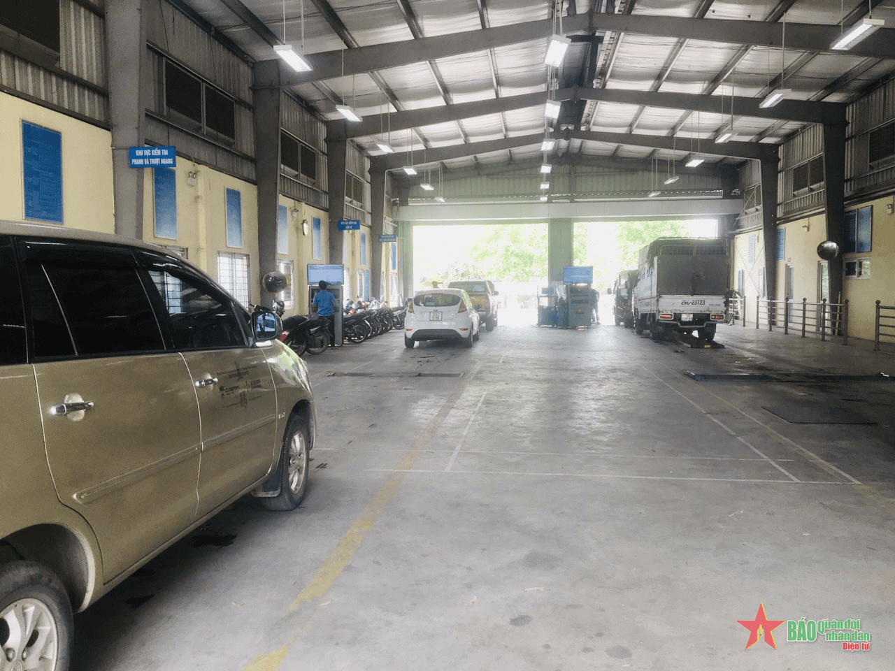 Giãn chu kỳ đăng kiểm online: Chỉ nên tra cứu khi xe gần hết hạn kiểm định