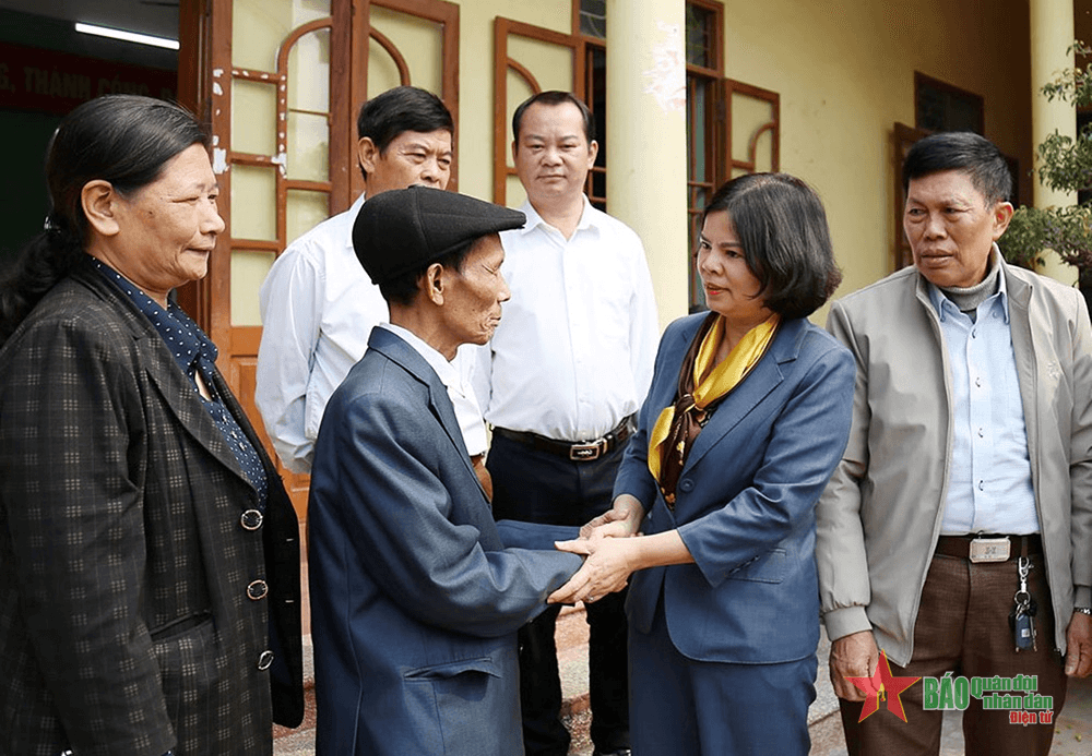 Về cơ sở hiểu tâm tư, gỡ vướng mắc