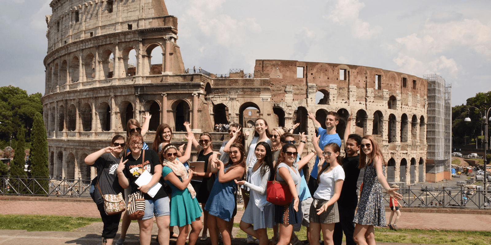 “Quả bom hẹn giờ” đối với Italy