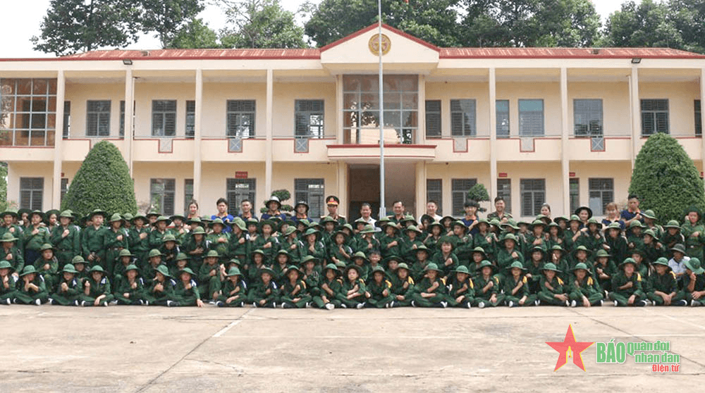 Mùa hè sôi động