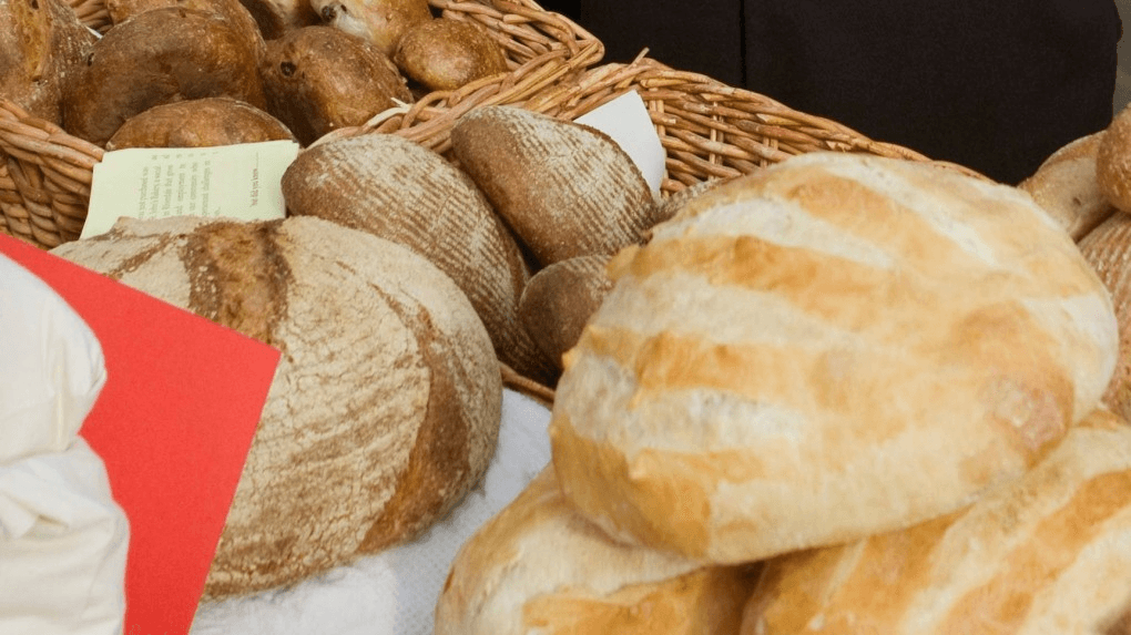 Bản án triệu đô vì nâng giá bánh mì