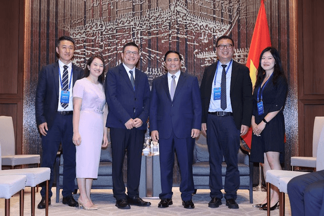 Thủ tướng Phạm Minh Chính tiếp lãnh đạo các tập đoàn kinh tế lớn của Trung Quốc