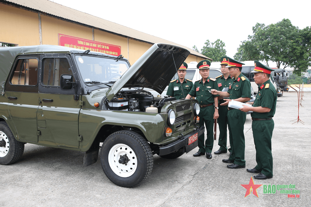 Trường Sĩ quan Lục quân 1 tổ chức Hội thi xe tốt, lái xe giỏi năm 2023