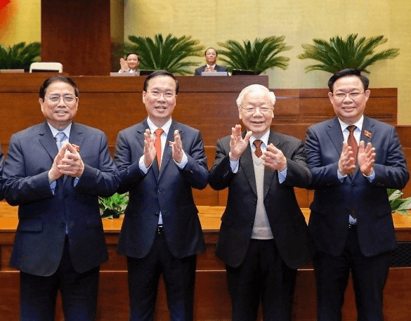 Lương của các đồng chí lãnh đạo Đảng, Nhà nước từ ngày mai (1-7) như thế nào?