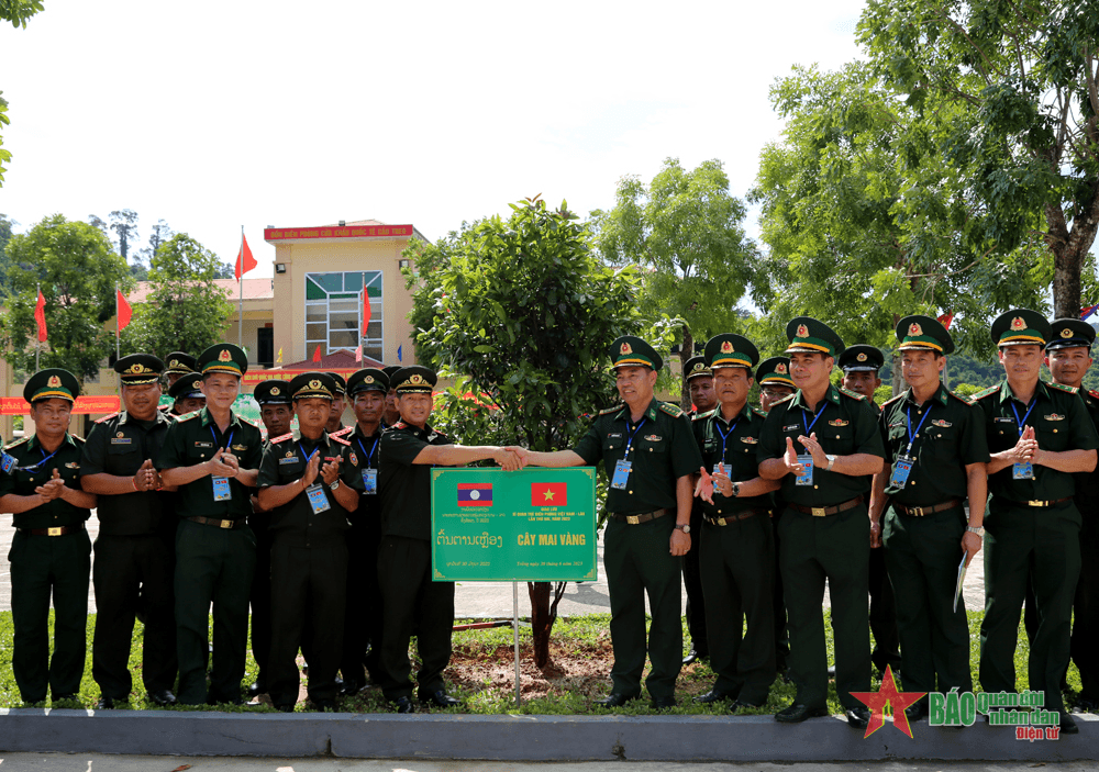 Chương trình Giao lưu sĩ quan trẻ Biên phòng Việt Nam – Lào lần thứ 2 thành công tốt đẹp