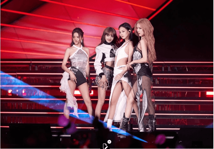 Vé xem BlackPink biểu diễn tại Việt Nam giá bao nhiêu?