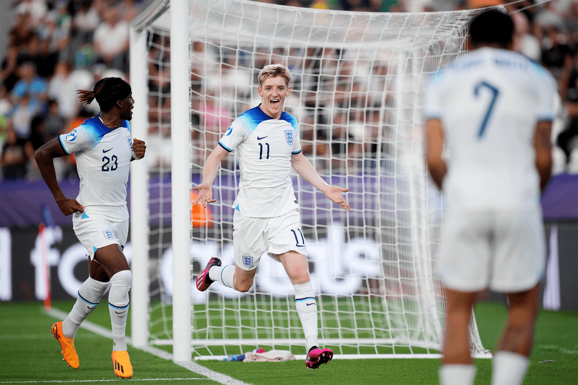 Kết quả bóng đá hôm nay (3-7): Xác định các cặp bán kết U21 Euro 2023, Messi có “đối thủ” cạnh tranh tại Mỹ