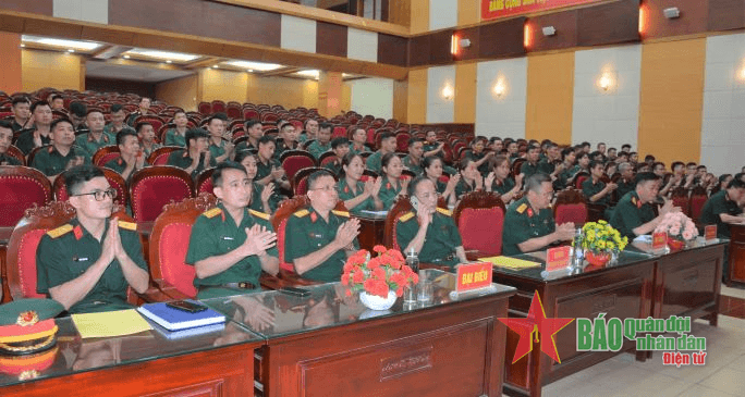 Bệnh viện Quân y 354 khai mạc huấn luyện quân nhân dự bị