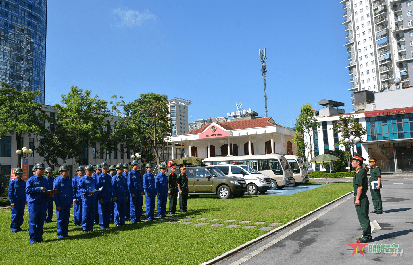 Khai mạc Hội thi xe tốt, lái xe giỏi Binh chủng Thông tin liên lạc