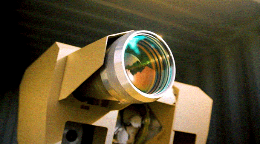 Pháp thử nghiệm hệ thống vũ khí laser HELMA-P trên tàu khu trục Horizon Forbin