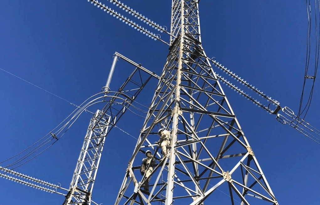 Gấp rút hoàn thành đường dây 500kV kéo dài để tăng cung ứng điện cho miền Bắc