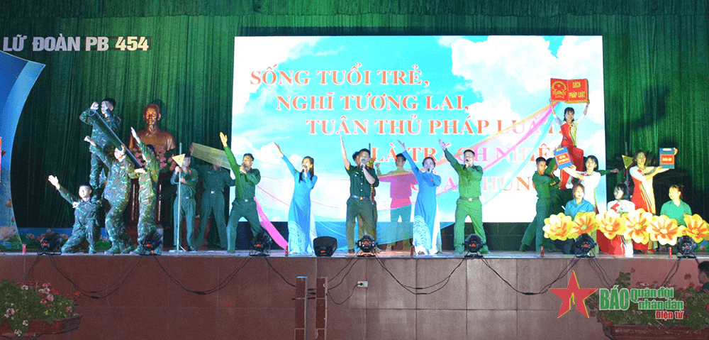 Hội thi pháp luật thiết thực, bổ ích