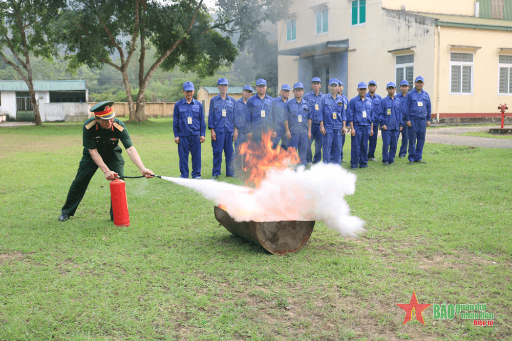 Luyện kỹ để trị “giặc lửa”