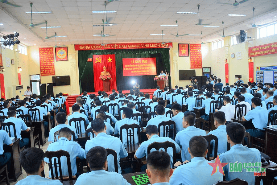 Quân chủng Phòng không-Không quân diễn tập bắn, ném bom đạn thật cho lực lượng không quân