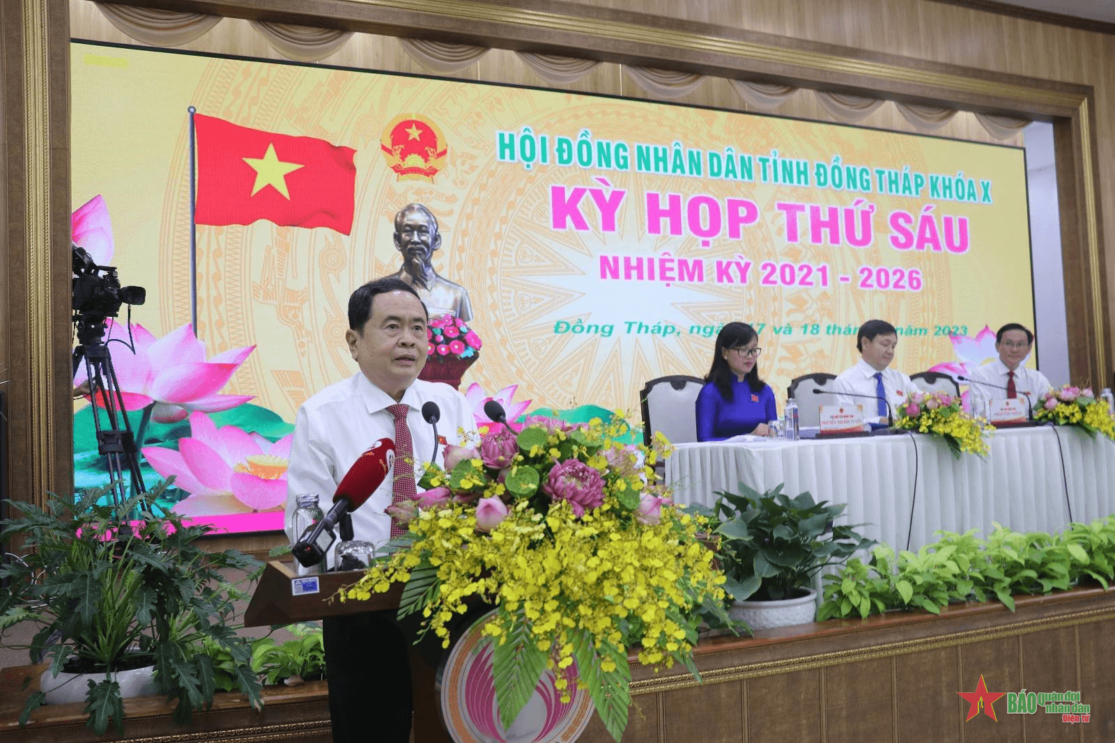 Lấy phiếu tín nhiệm giúp cán bộ “tự soi, tự sửa”