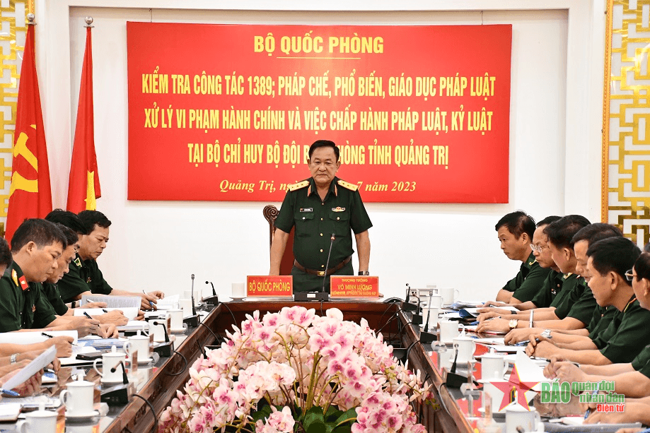 Thượng tướng Võ Minh Lương kiểm tra tại Bộ Chỉ huy Bộ đội Biên phòng tỉnh Quảng Trị