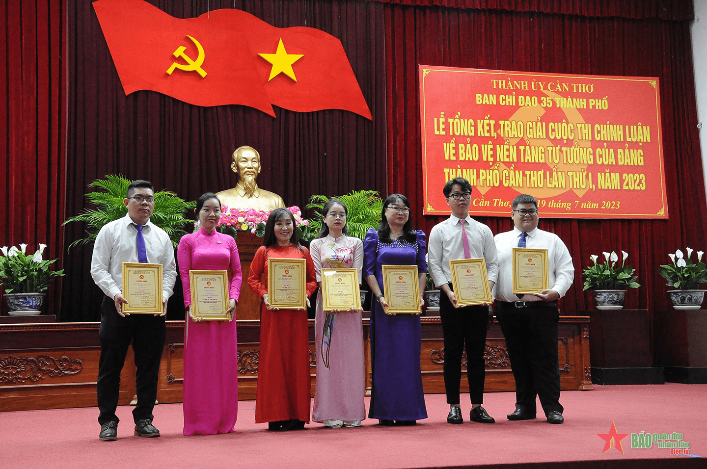 Cần Thơ: 63 tác phẩm đoạt giải cuộc thi bảo vệ nền tảng tư tưởng của Đảng