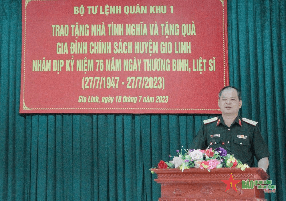 Bộ tư lệnh Quân khu 1 trao nhà tình nghĩa, tặng quà gia đình chính sách ở huyện Gio Linh