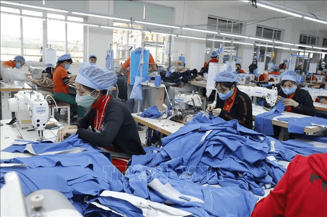 Thành quả nửa nhiệm kỳ thực hiện Nghị quyết Đại hội XIII của Đảng: Giải bài toán tăng trưởng kinh tế