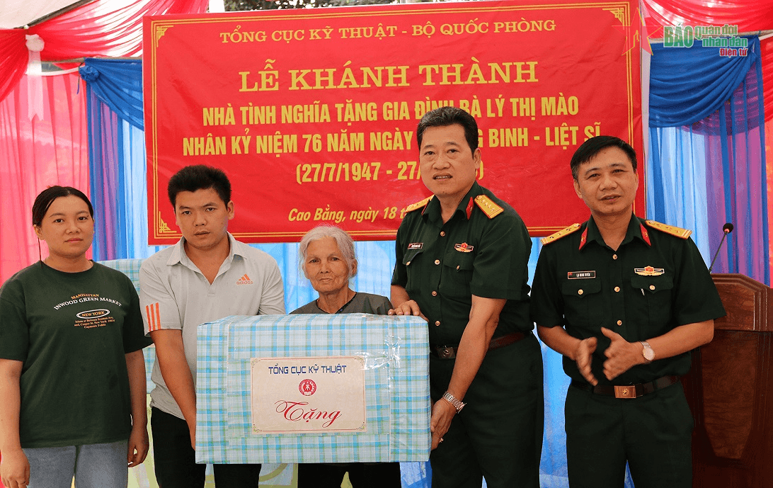 Cục Xe-Máy, Tổng cục Kỹ thuật trao tặng "Nhà tình nghĩa" tại Cao Bằng
