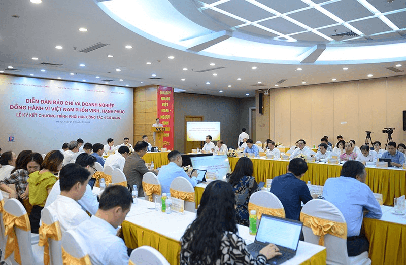 Báo chí và doanh nghiệp đồng hành vì Việt Nam phồn vinh, hạnh phúc