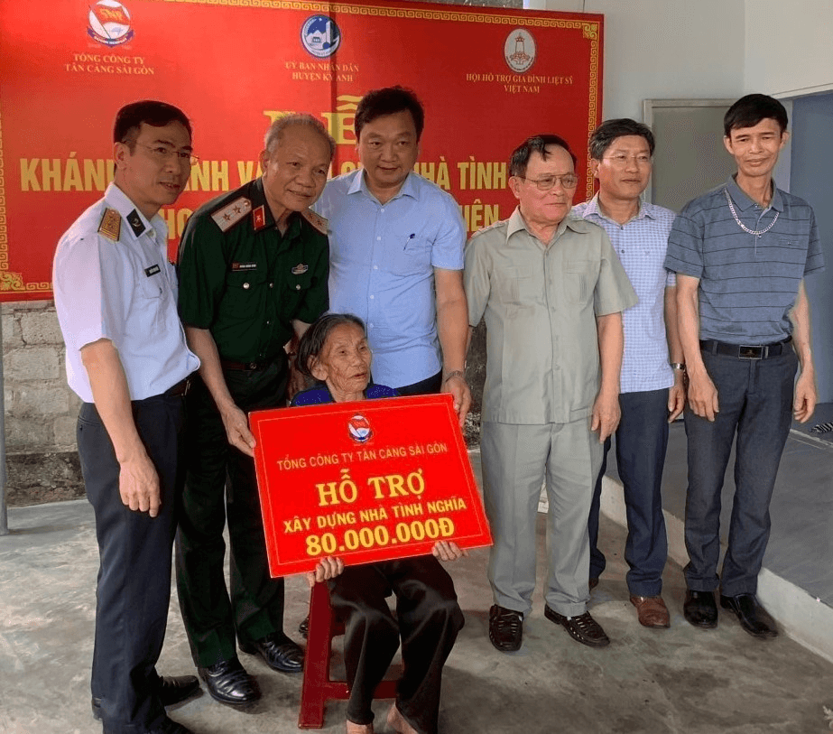 Tháng 7, những vui buồn đầy vơi
