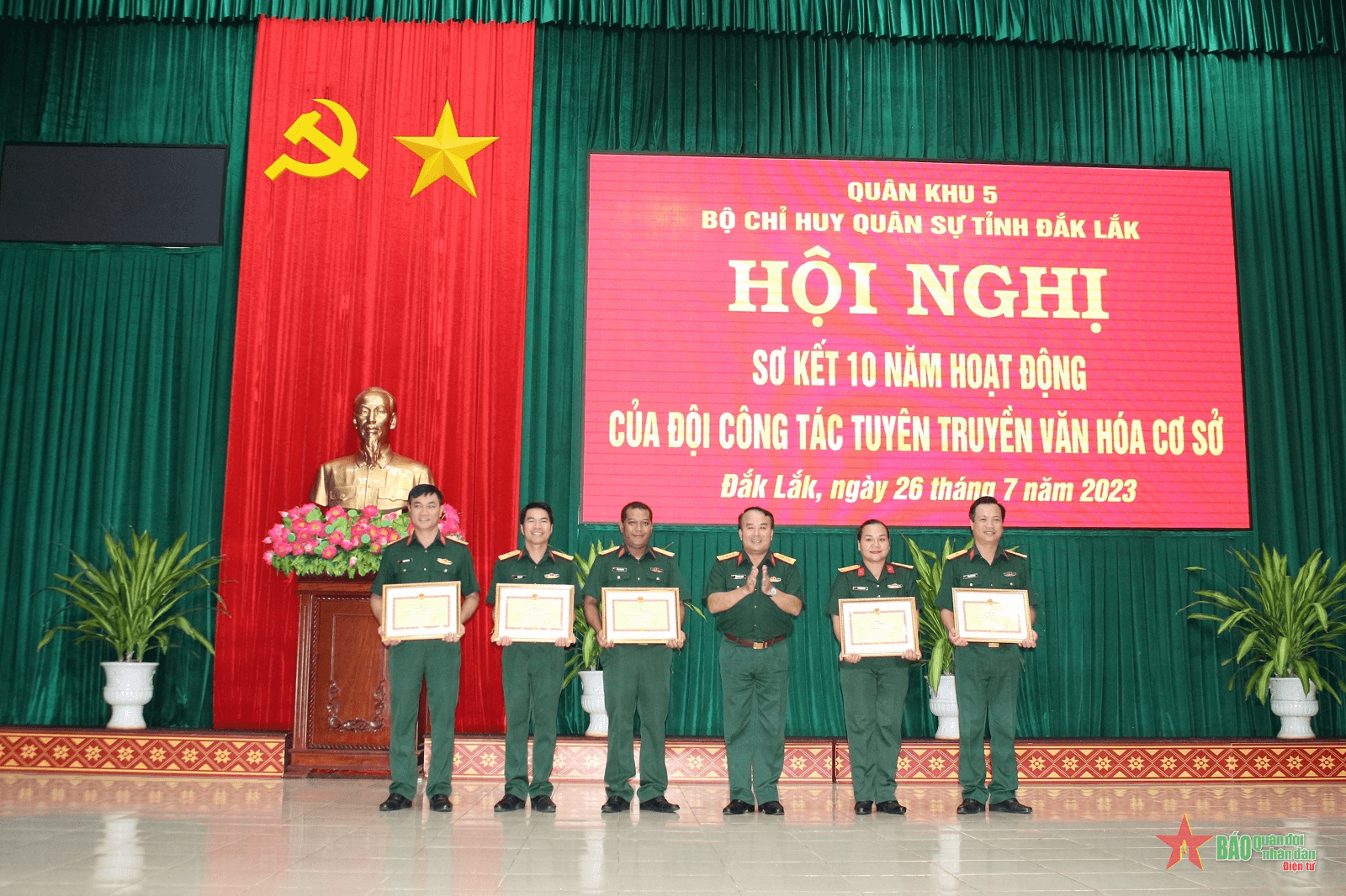 Sơ kết 10 năm hoạt động của Đội Công tác tuyên truyền văn hóa cơ sở