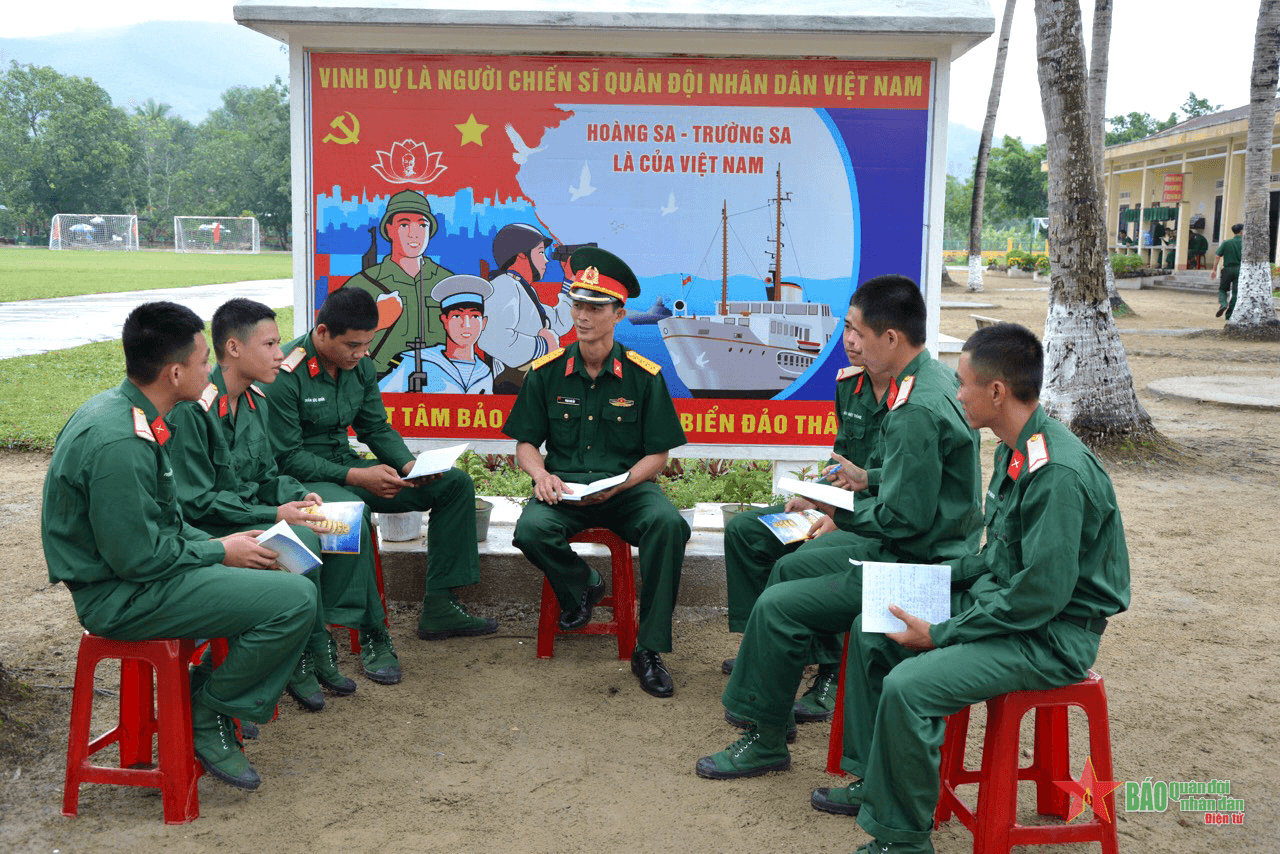 Cán bộ năng nổ, nhiều thành tích