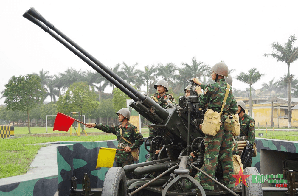 Lữ đoàn Phòng không 214 (Quân khu 3): Bảo đảm kỹ thuật cho các nhiệm vụ