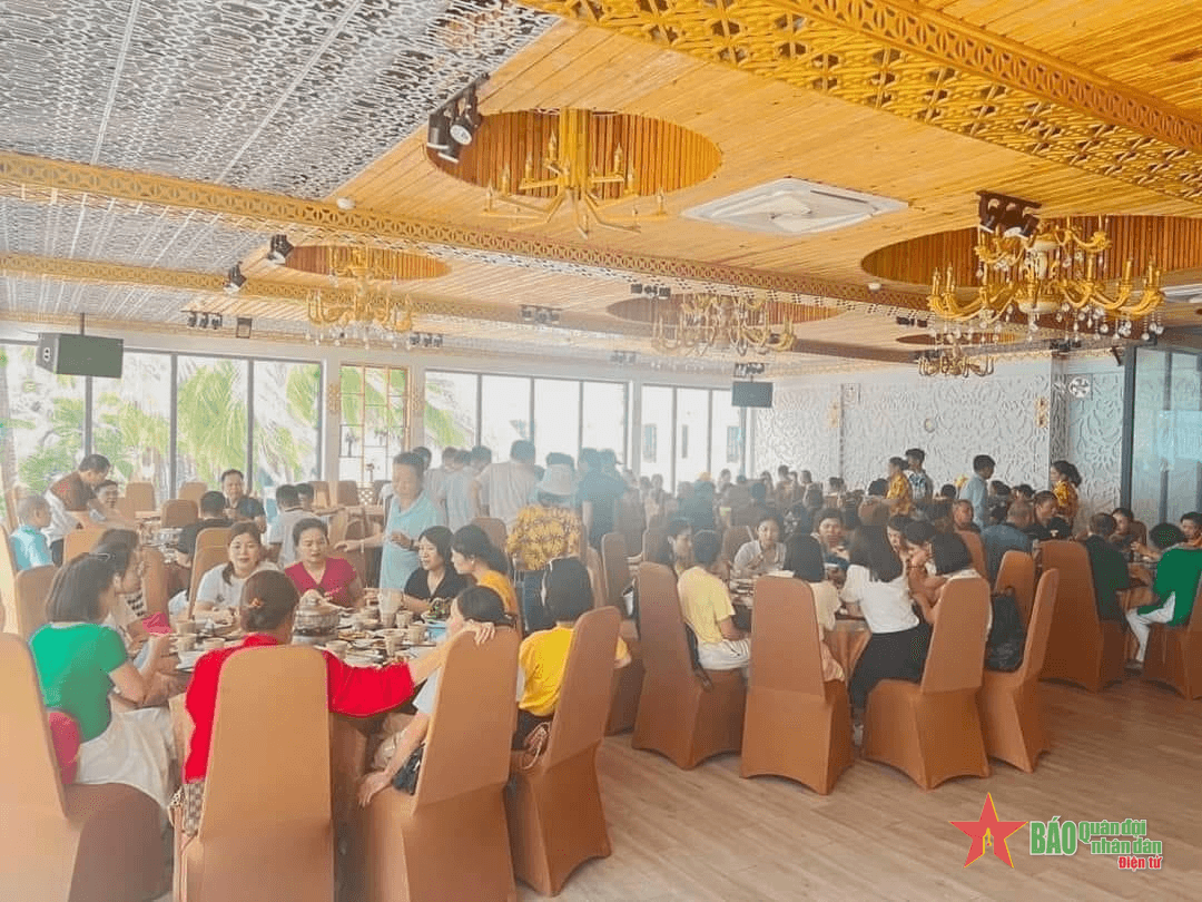 Để Hà Nội luôn là điểm đến an toàn về thực phẩm với khách du lịch