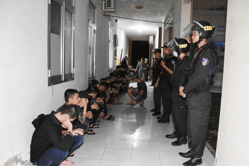 Công an tỉnh Tiền Giang bắt nhóm đối tượng tàng trữ vũ khí trái phép