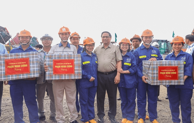 Thủ tướng dự lễ khởi công 3 tuyến đường quan trọng với Bắc Ninh và Hà Nội