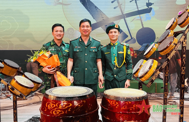 Gìn giữ âm nhạc dân tộc bằng tinh thần người lính