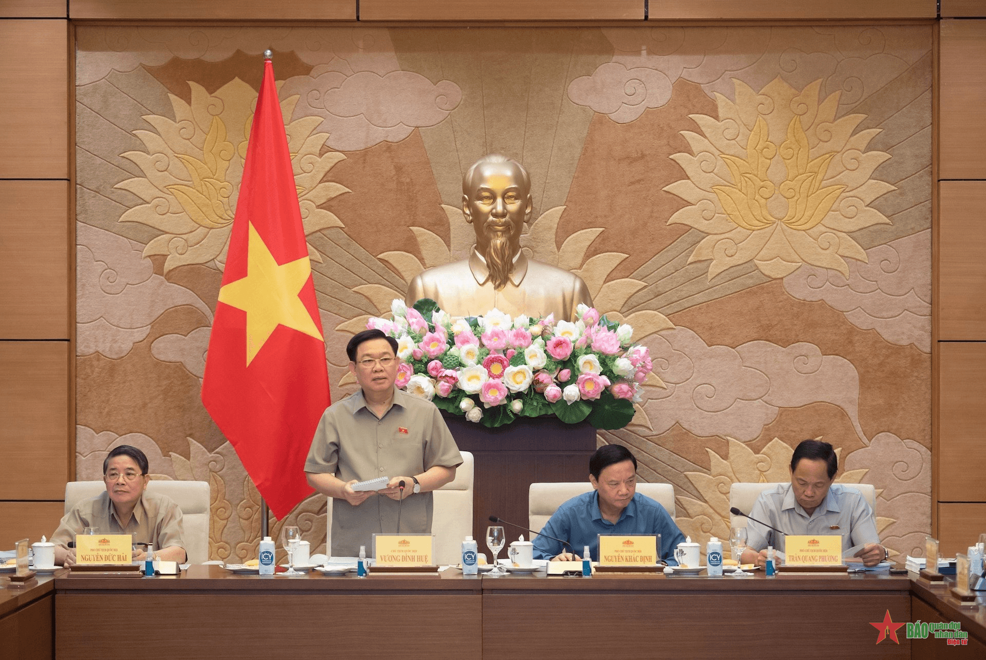 Thể chế hóa đầy đủ quan điểm của Đảng về quản lý, sử dụng đất đai