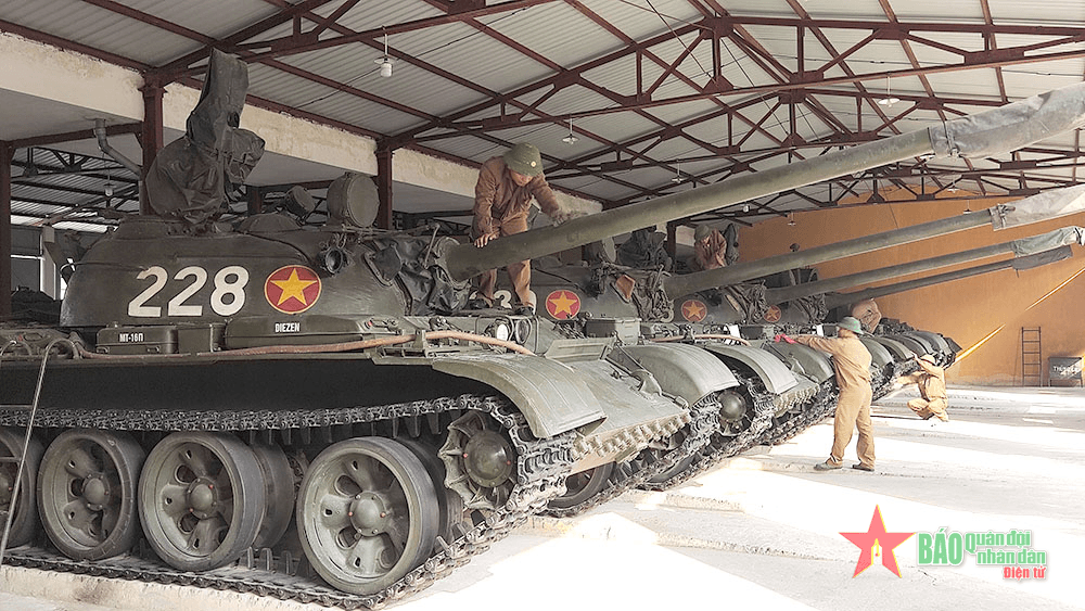 Những “Bàn tay vàng” thúc đẩy thi đua