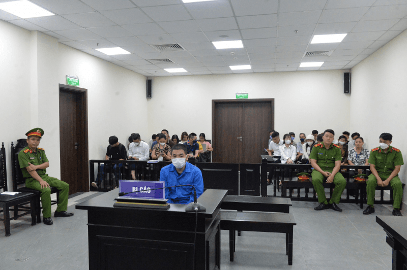 Vụ hỏa hoạn làm 3 cảnh sát PCCC hy sinh, chủ quán karaoke lĩnh án 10 năm tù