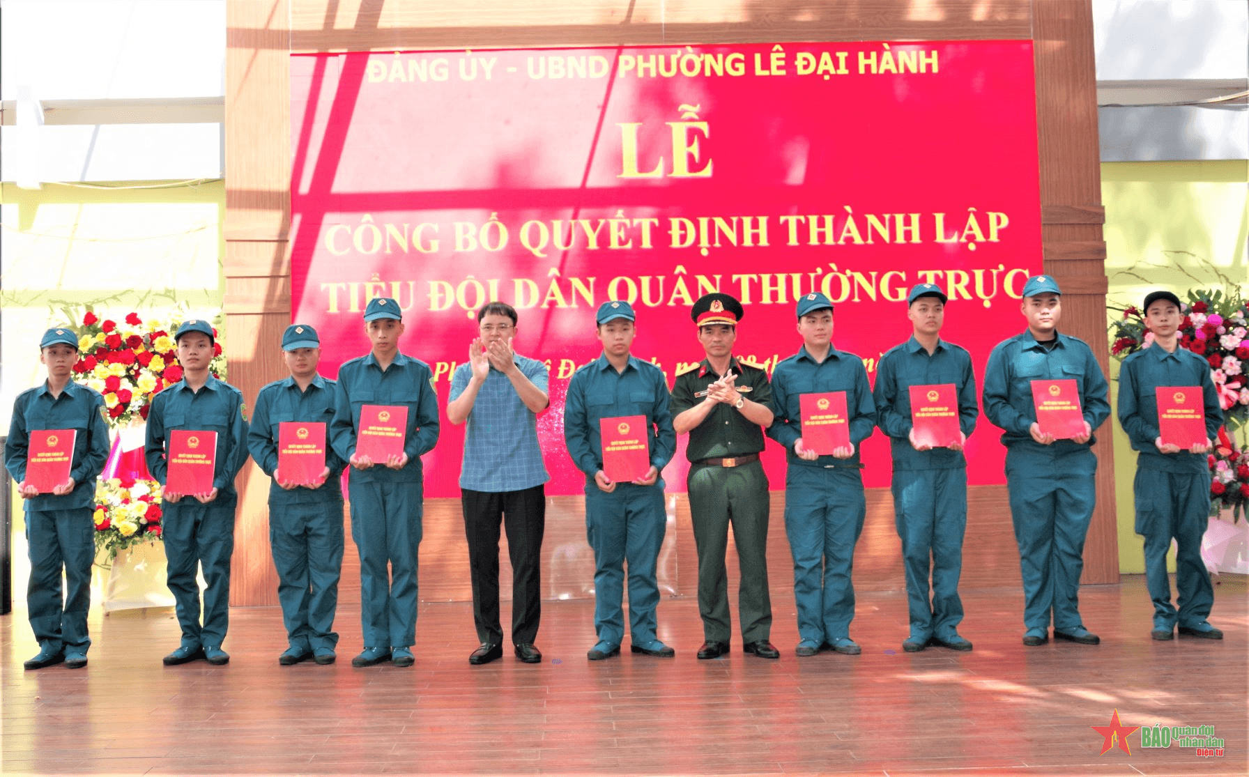 Quận Hai Bà Trưng thành lập Tiểu đội Dân quân thường trực