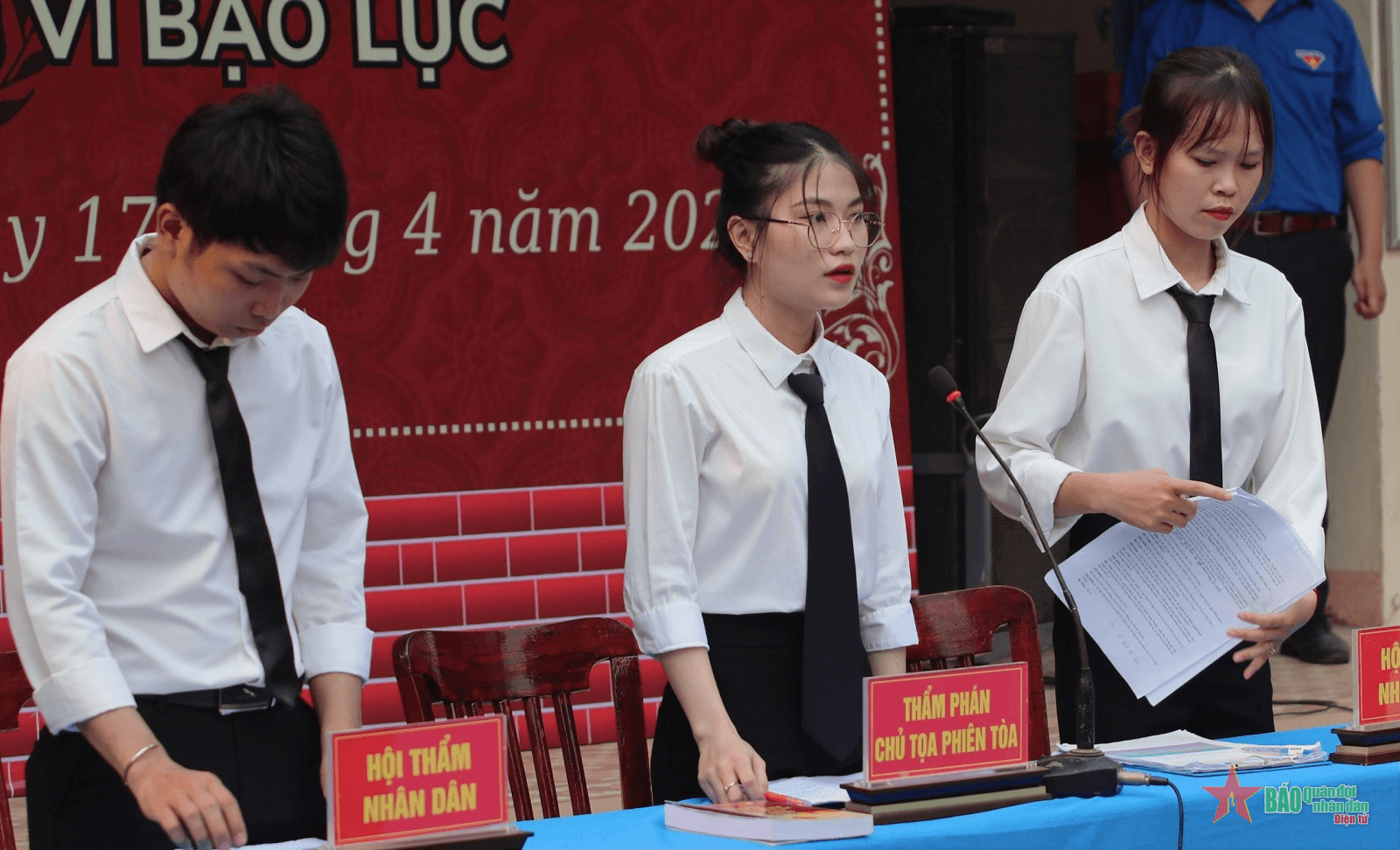 Phiên tòa giả định - lấy thực tiễn để tuyên truyền pháp luật