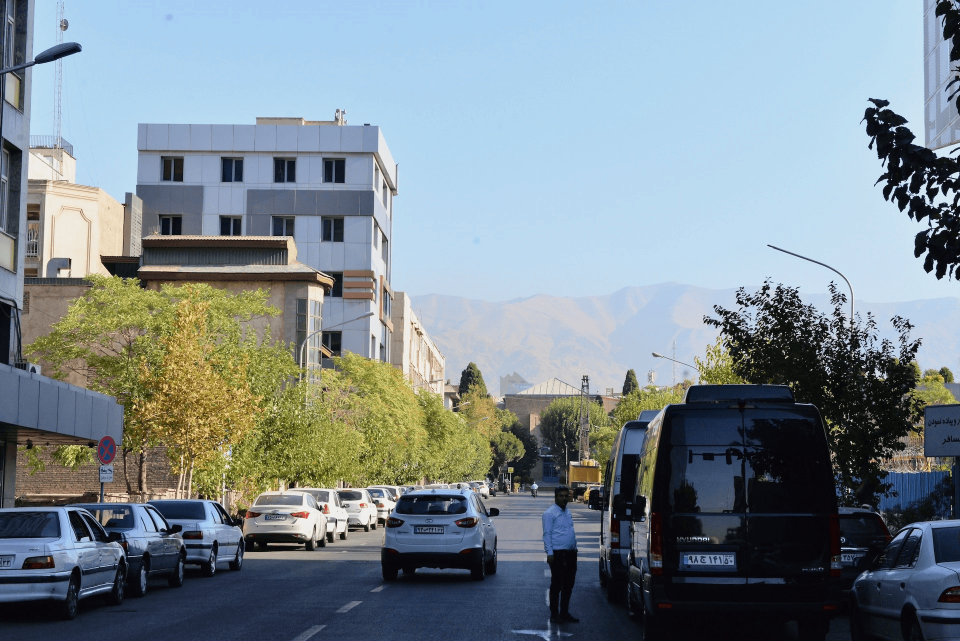 Tehran thanh bình