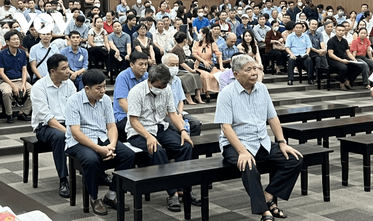 Chủ tịch Tập đoàn Mường Thanh Lê Thanh Thản hầu tòa, hàng trăm bị hại đến đòi quyền lợi