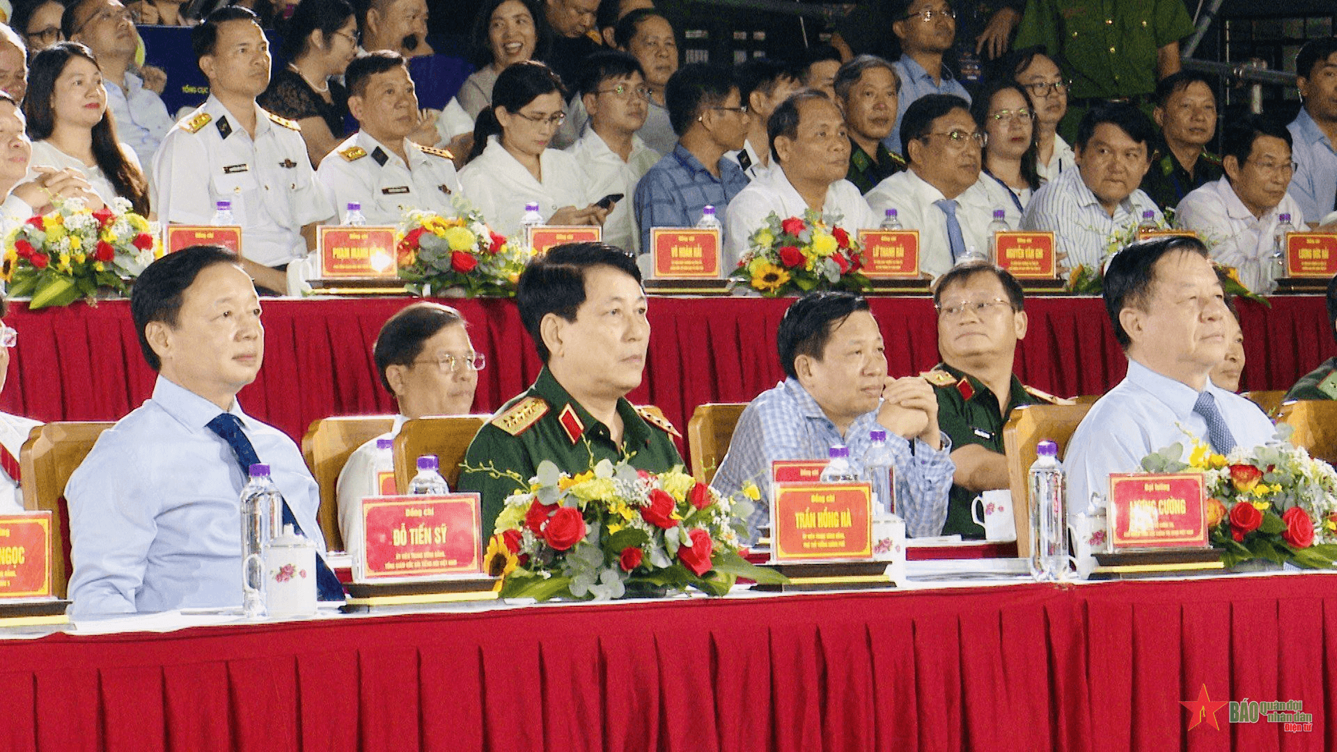 Khơi dậy khát vọng vươn khơi, bám biển, làm giàu từ biển