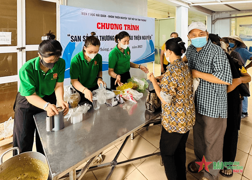 San sẻ yêu thương, ấm lòng người bệnh