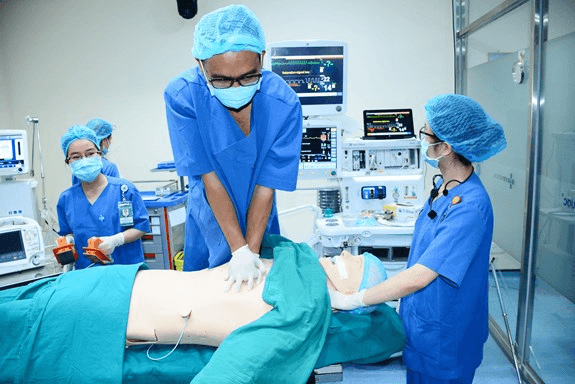 Đề nghị bác sĩ được hưởng bậc lương khởi điểm là 2,67