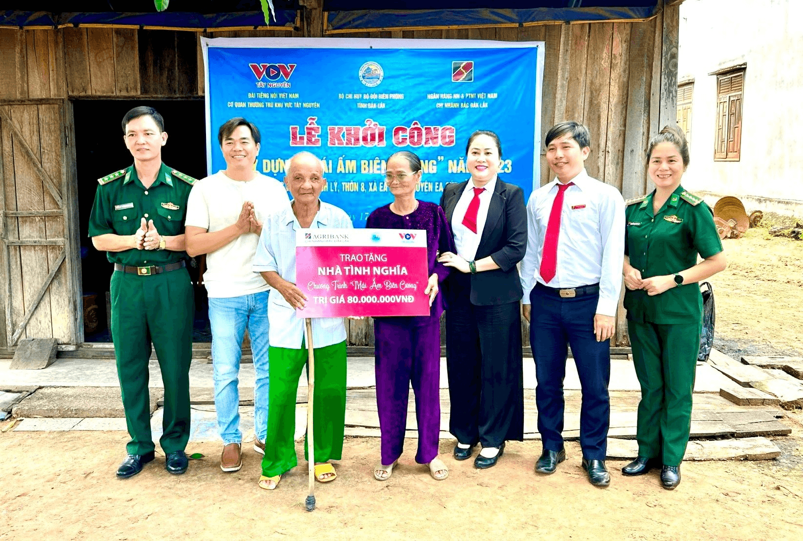 Khởi công nhà “Mái ấm biên cương” tại xã biên giới Ea Bung (Đắk Lắk)
