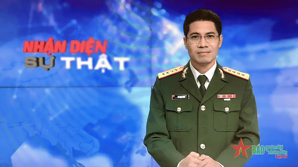 Người không thích nói về mình
