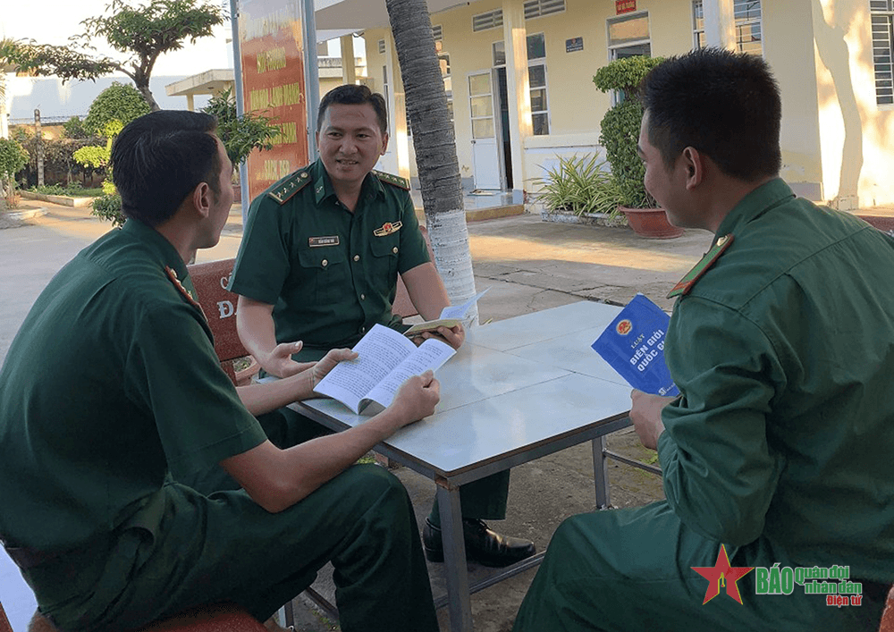 Hải đội trưởng gương mẫu, trách nhiệm