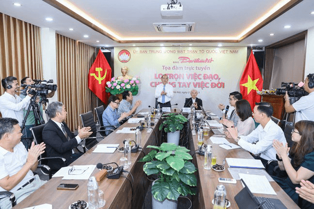 Đồng bào Công giáo tham gia tốt việc phát triển kinh tế, xây dựng nông thôn mới, đô thị văn minh