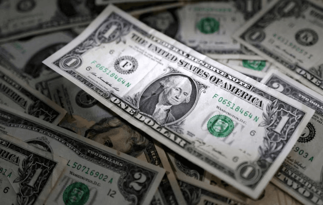 Tỷ giá USD hôm nay (23-8): Đồng USD thế giới phục hồi trở lại, vượt mốc kháng cự 103,5