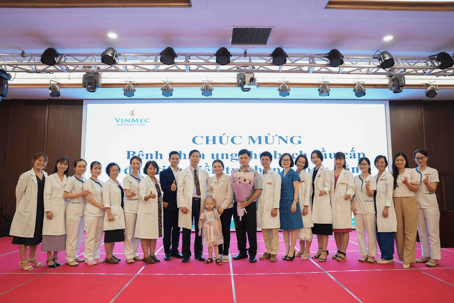 “Phép màu” tái sinh bệnh nhi ung thư máu kháng thuốc, kháng trị